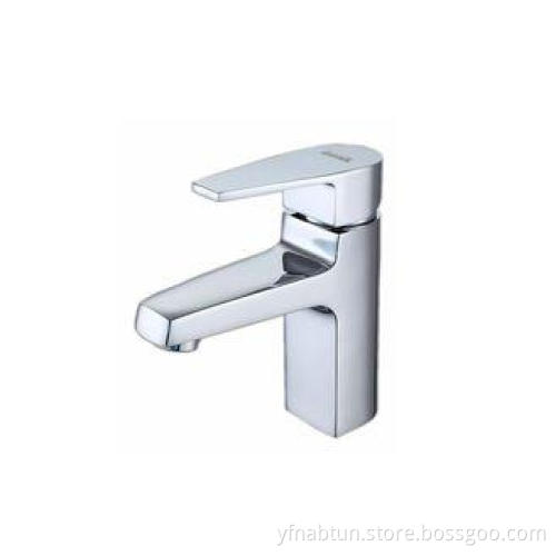 Square Chrome Polished Basin Mixer Faucets / Single Lever B